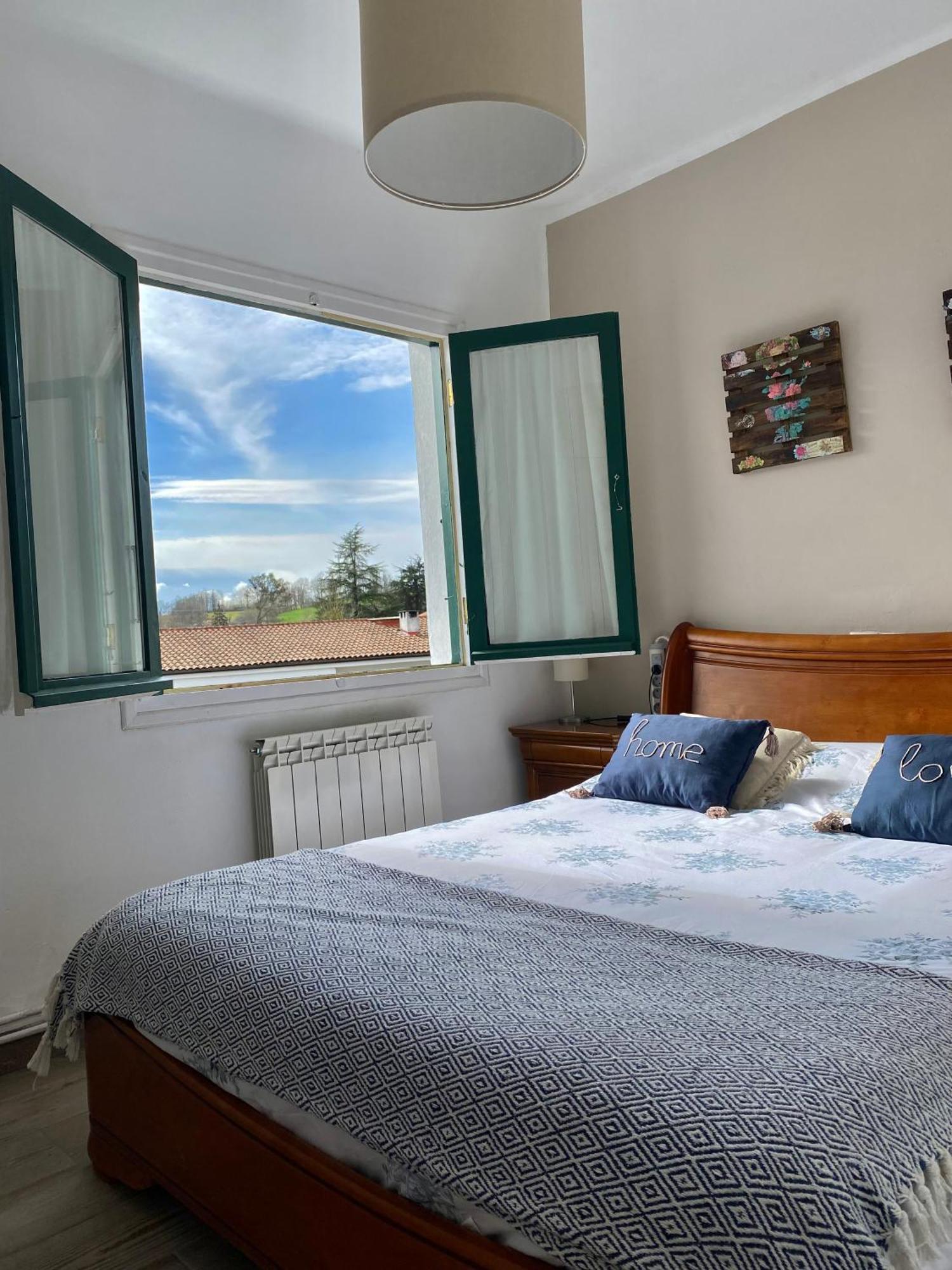 Apartamento Elizondo Giltxaurdi Eksteriør bilde